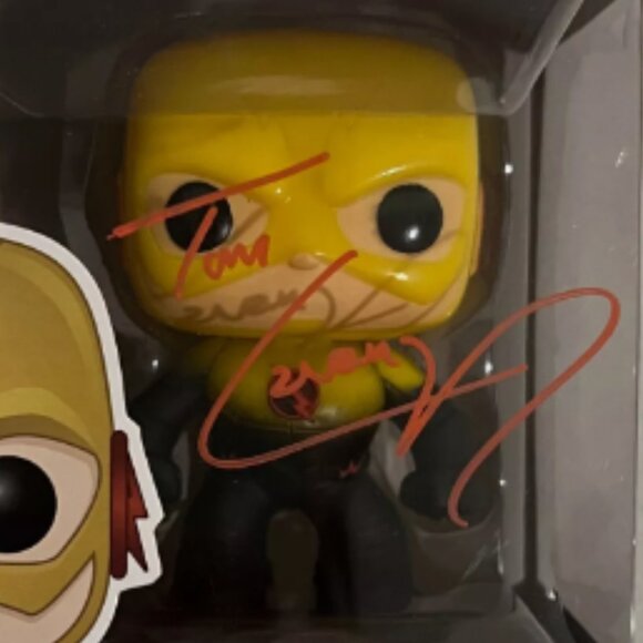 FUNKO POP! THE FLASH REVERSE FLASH #215 SIGNED BY TOM CAVANAGH AUTOGRAPH - Picture 3 of 3
